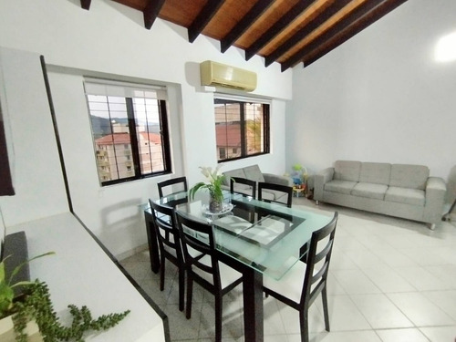 En Venta Hermoso Apartamento En Resd. Altos De Mirador Via Guataparo Evc228017