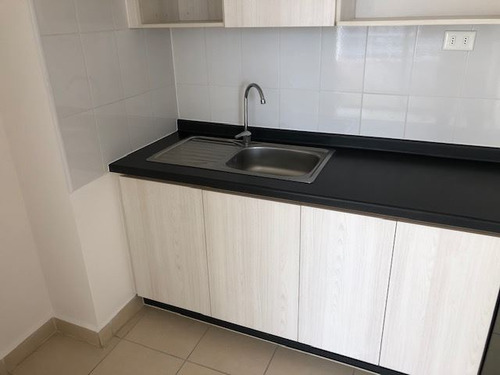 Departamento En Arriendo De 1 Dorm. En Estación Central