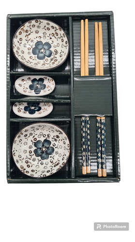 Set De Sushi Porcelana En Caja De Regalo 2 Personas