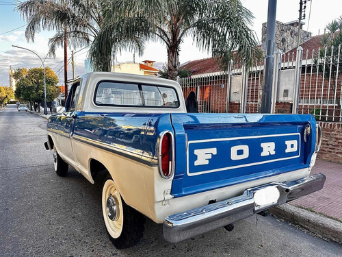 Ford F-100 V8 Punta de diamante