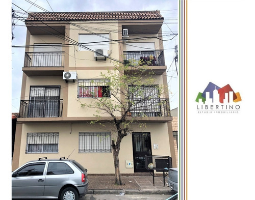 2 Ambientes Con Balcon Y Terraza Propia // Oncativo 643