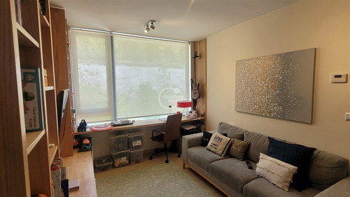Departamento En Venta De 5 Dorm. En Las Condes