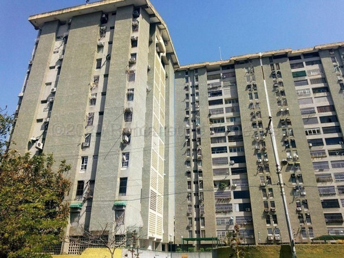 Imagen 6 de 12 de Apartamento En Venta En Urb El Centro Maracay Db 23-4807