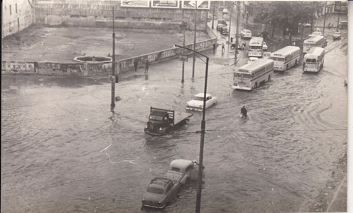 1970 Montevideo Fotografia Prensa Inundacion Avda  Agraciada