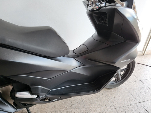 Imagen 5 de 18 de Pcx 150 Excelente 2017 Tuamoto
