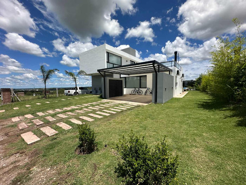 Venta Casa Country Tierralta 3 Dorm Pileta