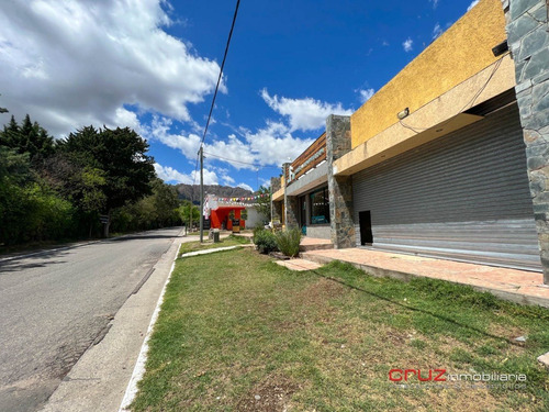 Imagen 10 de 14 de Local En Esquina De 90m2 En Cortaderas