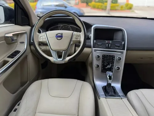 Volvo XC60 2.0 T5 Awd Summum