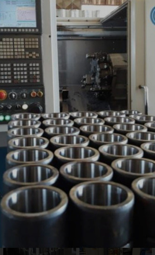 Imagem 2 de 3 de Serviços De Usinagem Em Torno Cnc