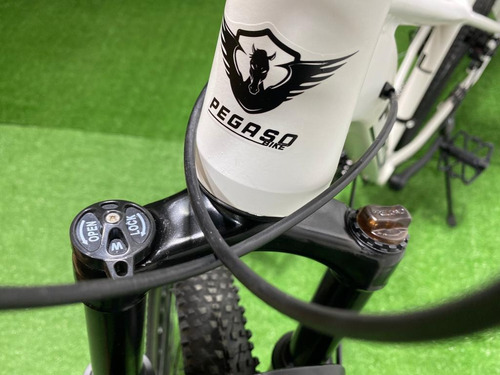 Imagen 8 de 10 de Bicicleta Aluminio Blanca Mtb Aro 27,5 Pegaso Bikes