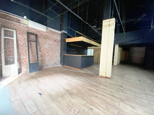 Alquiler - Local Comercial Frente A Im Con 180 M2 Totales En En Cordón - San José Y Santiago De Chile