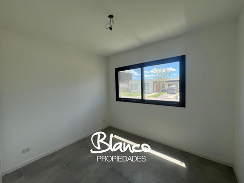 Casa En Venta En Santa Isabel I, Escobar, G.b.a. Zona Norte