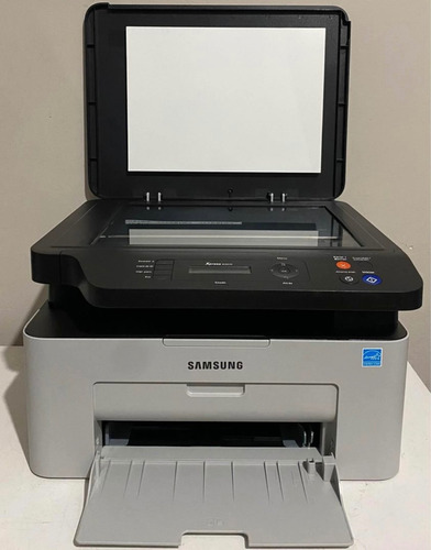 Multifuncional Samsung Xpress M2070 Blanco (Usado)