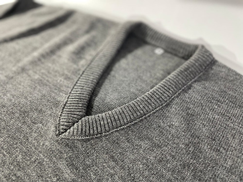 Sweater Pullover Escote V Colegio Escuela 21 Unidades