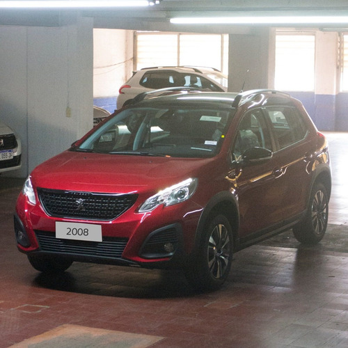 Peugeot 2008 Feline 1.6l Mt | Nafta 115cv | 0km 2021