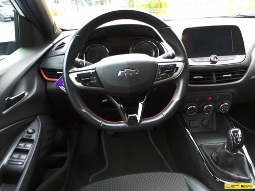 Imagen 19 de 25 de Chevrolet Onix