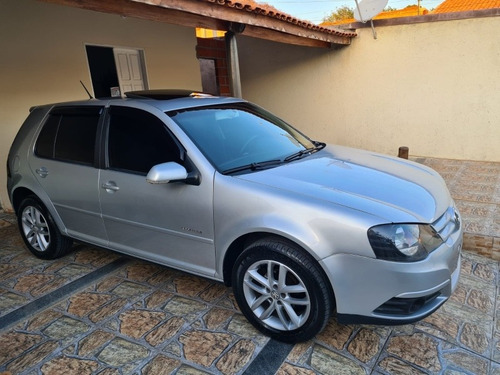 Imagem 4 de 8 de Volkswagen Golf
