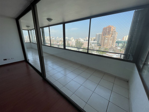Departamento Venta De 4d 3b Excelente Ubicación - Las Condes