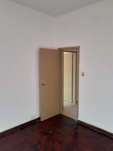 Imagen 8 de 9 de Casa En Venta Moron 3 Amb
