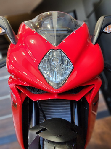 Imagen 3 de 25 de F3 Rosso Mv Agusta No Ducati- No Panigale