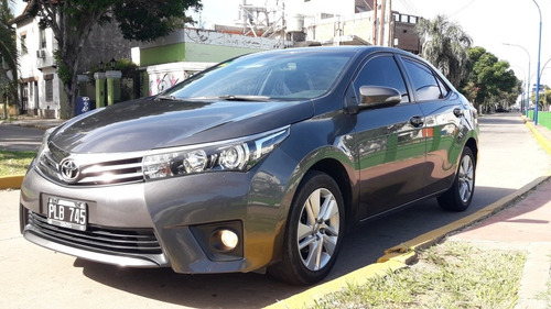 Imagen 10 de 11 de Toyota Corolla 2015 1.8 Xei Cvt 140cv