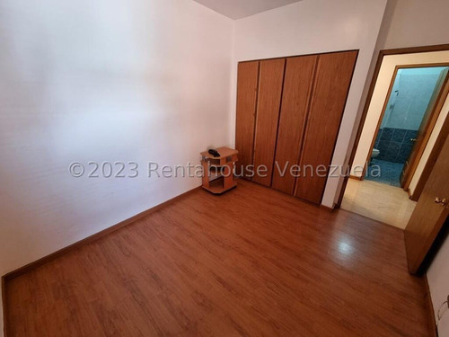 Apartamento En Venta En Campo Alegre Chacao Caracas 114 Metros Piscina