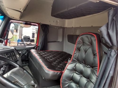 Imagem 11 de 17 de Volvo Fh500 Globetrotter 6x2 2013