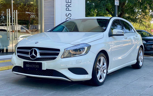 Imagen 3 de 21 de Mercedes-benz Clase A 1.6 A 200 Urban 156cv Thermotronic