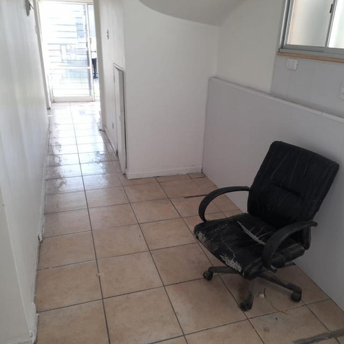 Oficina Manuel Montt/valenzuela Castillo