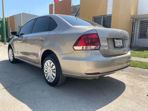 Volkswagen Vento 1.6 Starline Mt