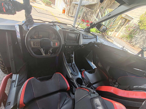 Polaris Razor Pro 4 Plazas