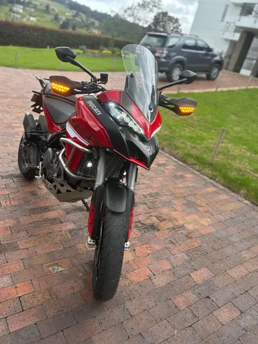 Vendo Ducati Multistrada V2s En Excelente Estado, Equipada