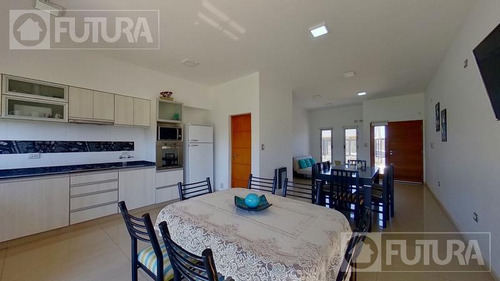 Imagen 21 de 30 de Hermosa Casa En Venta De Dos Dormitorios - Recorrido Virtual
