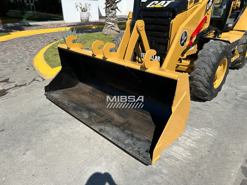 Retroexcavadora 416f /case / John Deere