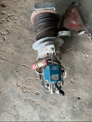 Imagen 1 de 5 de Winche Elevador Trifásico Para Construcción Completo