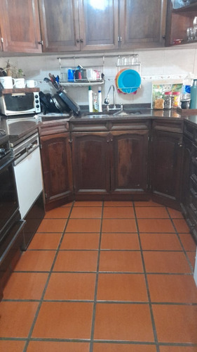 Imagen 8 de 12 de Villa Tesei, Ituzaingo, Cerca Del Acceso Oeste Y Nicolas Repetto, Casa Quinta 850mts. 2
