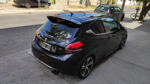 Peugeot 208 1.6 Gti