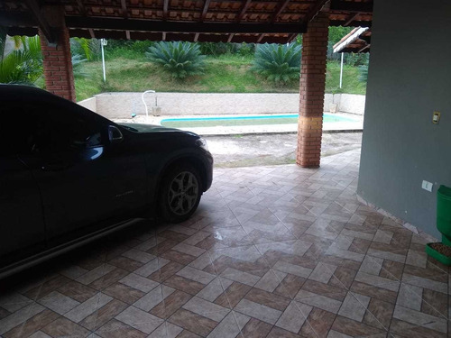 Condomínio Ibiúna 1.000 Mts Casa, Piscina, Boa Localização!