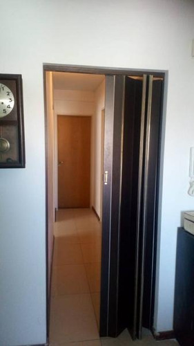 Imagen 5 de 14 de En Venta Semipiso 2 Habitaciones En República De La Sexta.