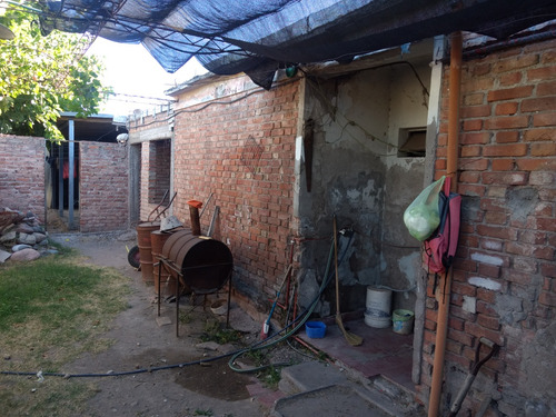 En San Rafael Mendoza Vendo Propiedad Con 2 Dormitorios Gara