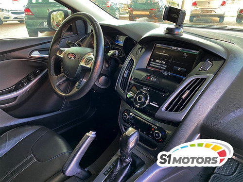 Imagem 14 de 15 de Ford Focus Titanium 2.0 Branco 2015