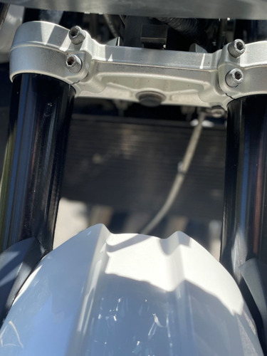 Imagen 2 de 15 de Triumph Tiger 800 Xrx