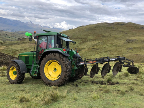 Tractor John Deere 6600