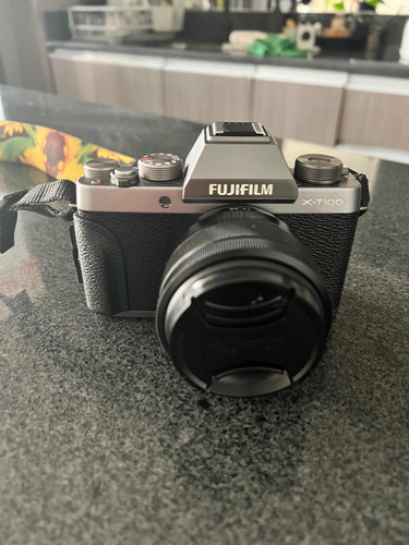 Cámara Fujifilm X-t100