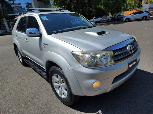 Imagen 8 de 25 de Toyota Sw4 2011 Srv Hilux 7 Asientos Cuero Abasto Motors