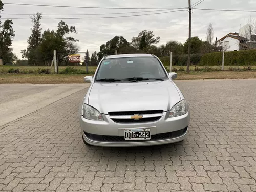 CHEVROLET - CLASSIC - 2015/2015 - Prata - Sob Consulta - Unidus