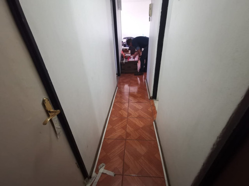 Imagen 11 de 17 de Ignacio Carrera Pinto/ Metro Grecia/ Ñuñoa