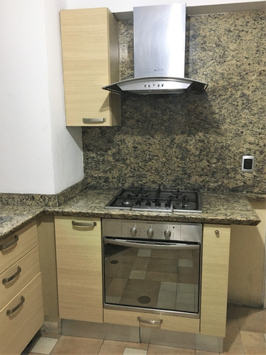 Imagen 6 de 15 de Apartamento En Sabana Grande Con Balcón (59mts) 1h/2b/1p