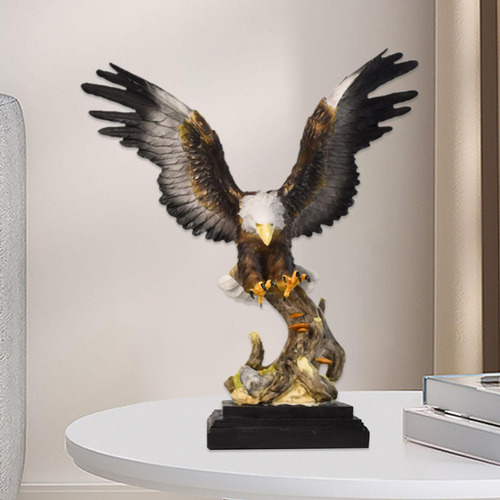 Majestuosa Escultura De Resina De Volando38.5x15.5x42cm