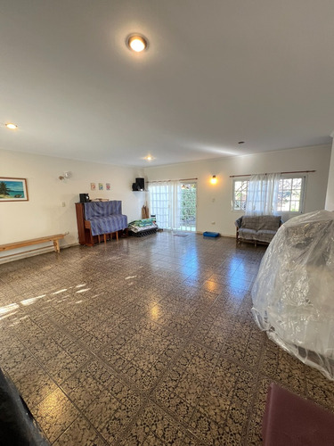 Casa En Venta Calle 35 Entre 24 Y 25 La Plata
